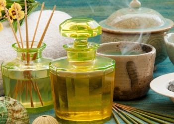 زيت المحبة، لتصبح محبوبا ولقضاء الحوائج، وتطرد العين و الشياطين و الجن